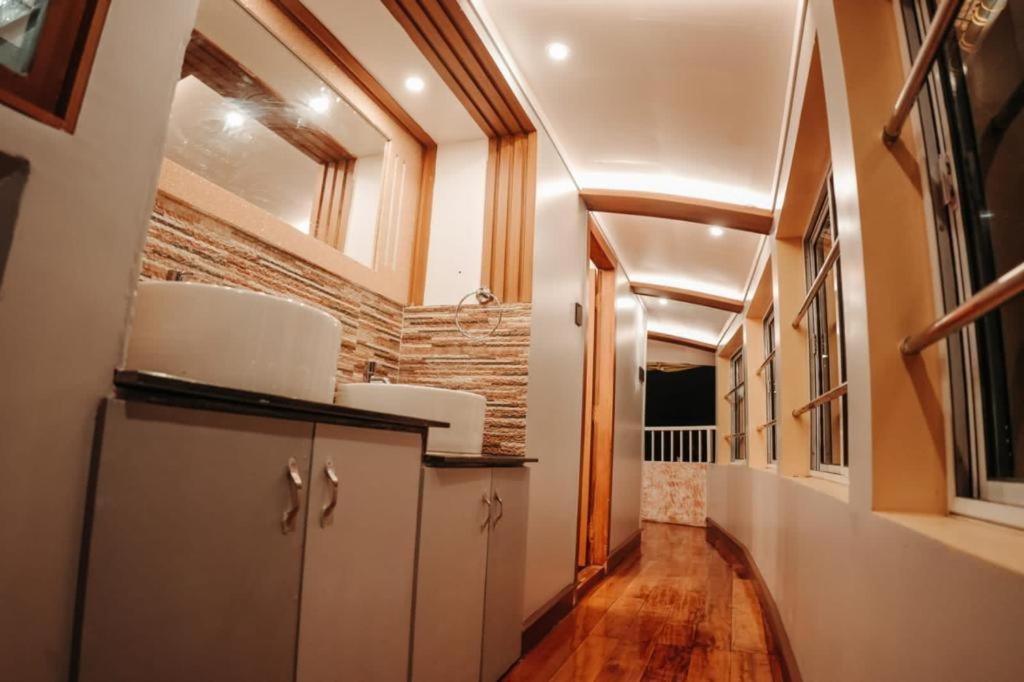 Venice Premium Houseboats Alleppey Alappuzha Dış mekan fotoğraf