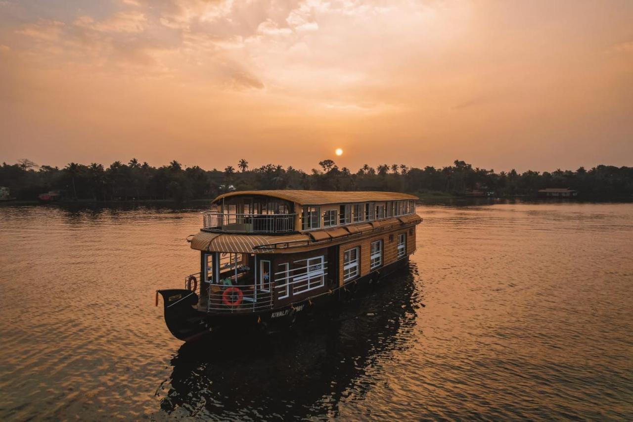 Venice Premium Houseboats Alleppey Alappuzha Dış mekan fotoğraf
