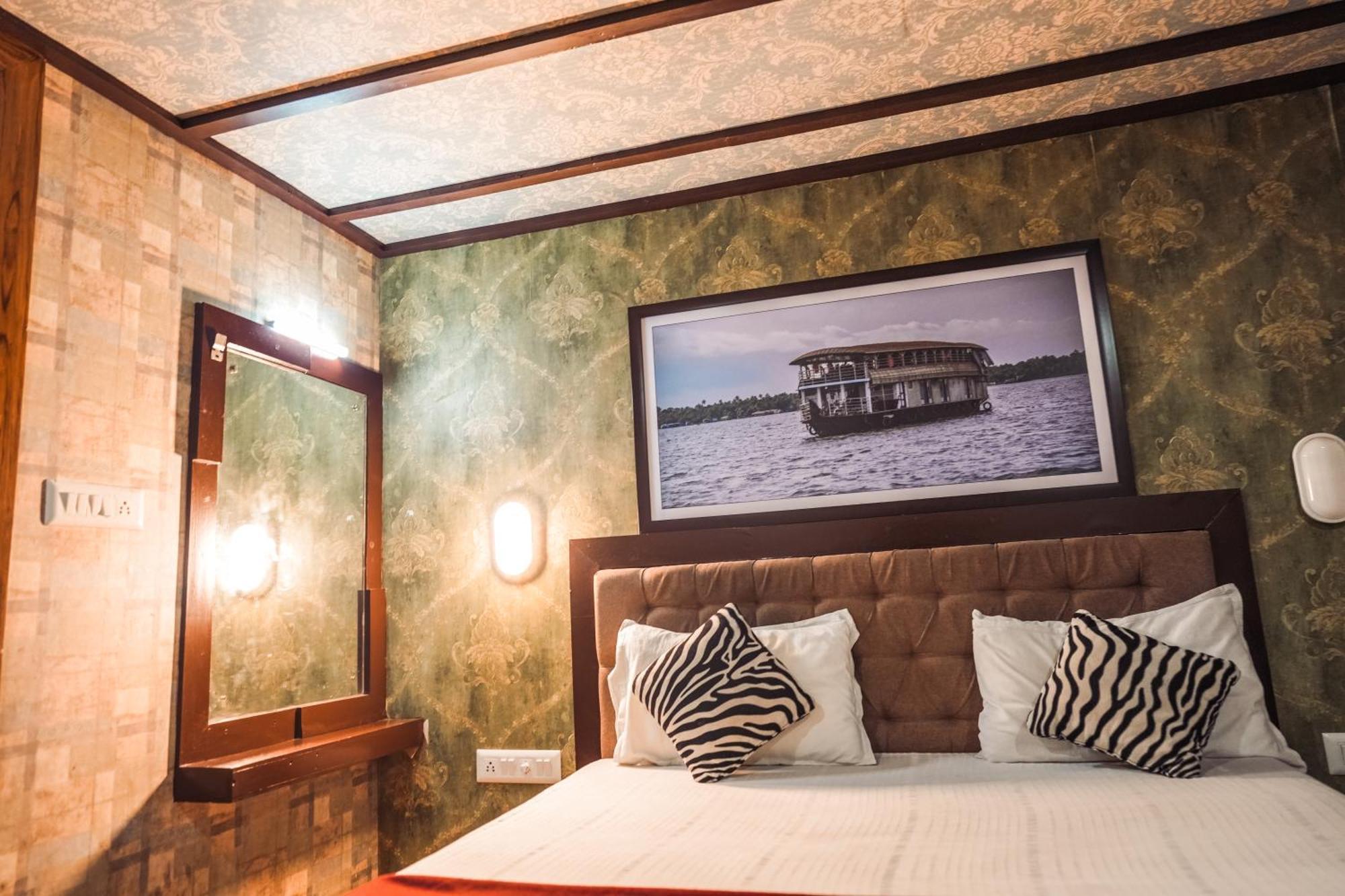 Venice Premium Houseboats Alleppey Alappuzha Dış mekan fotoğraf