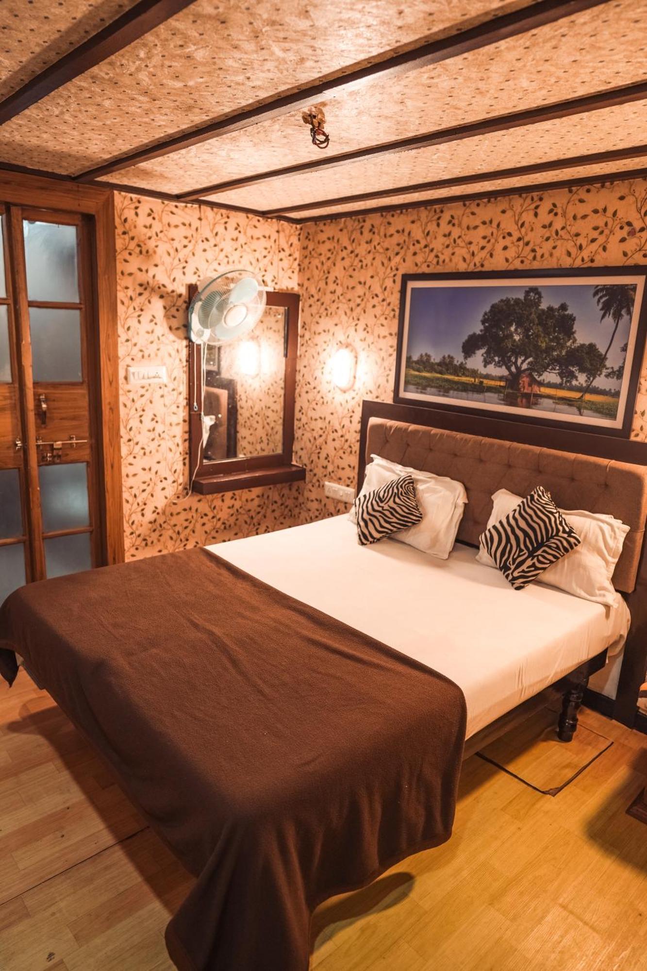 Venice Premium Houseboats Alleppey Alappuzha Dış mekan fotoğraf