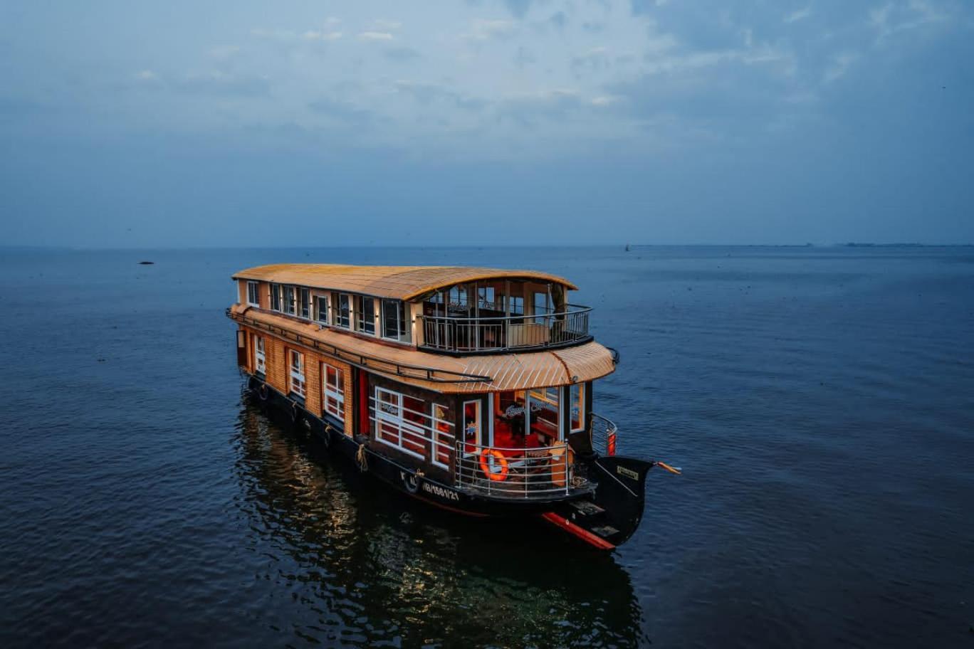 Venice Premium Houseboats Alleppey Alappuzha Dış mekan fotoğraf